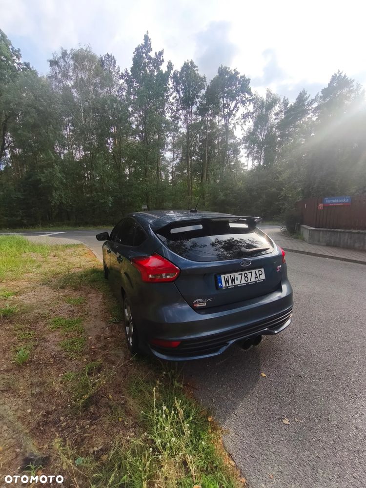 Ford Focus - 5