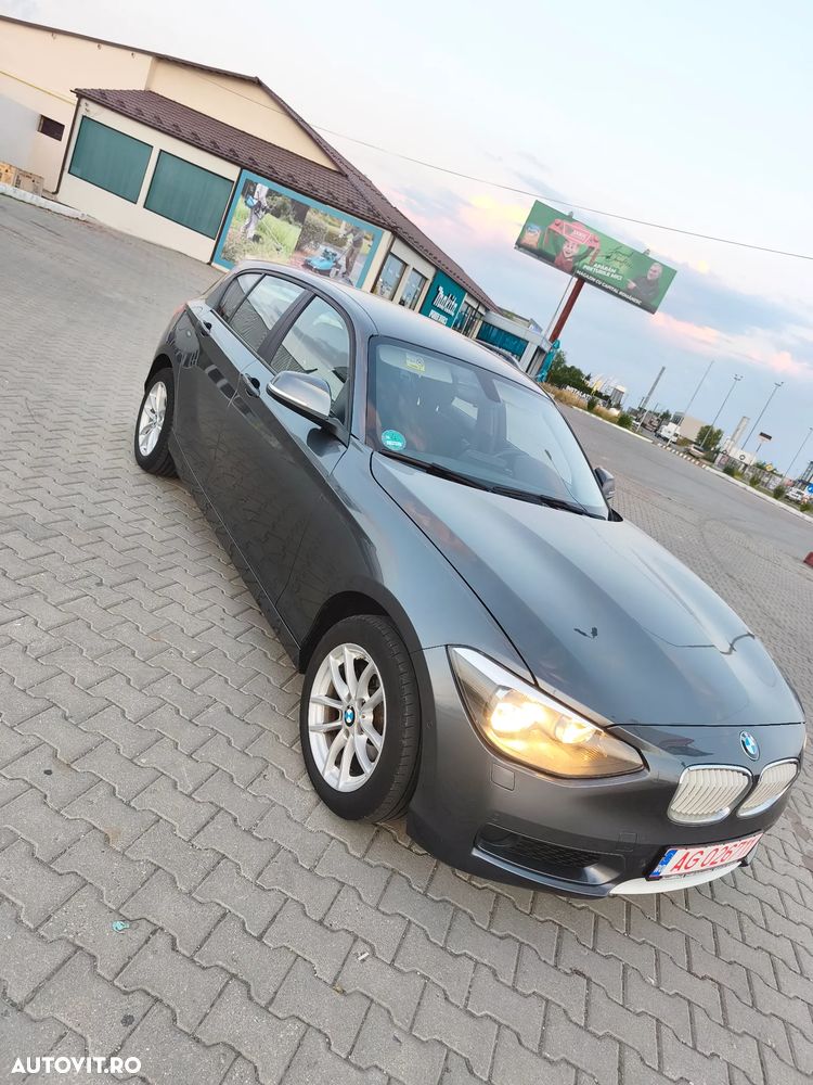 BMW Seria 1 118d Sport Line - 3