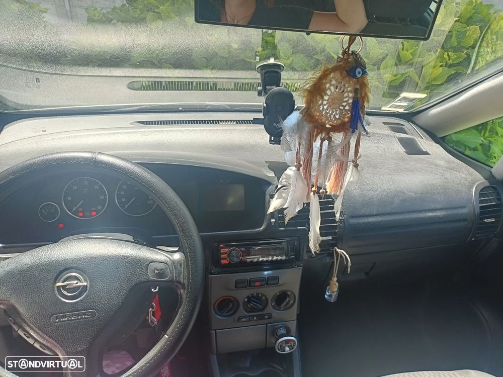 Opel Zafira - 22