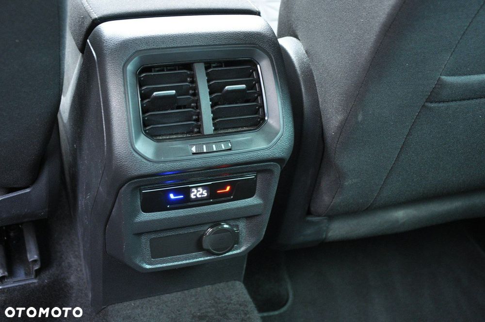Volkswagen Tiguan - 21