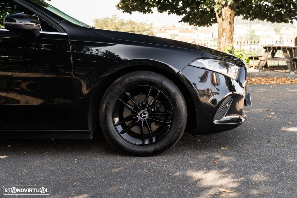 Mercedes-Benz A 180 d Style Plus Aut. - 27