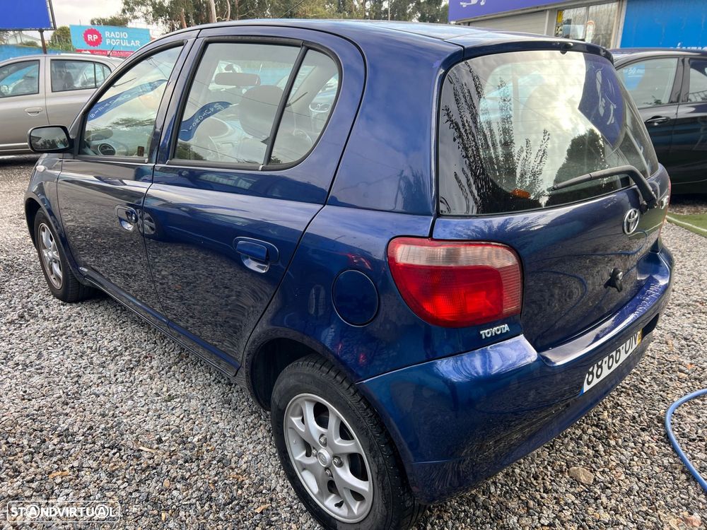Toyota Yaris 1.0 Luna - 7