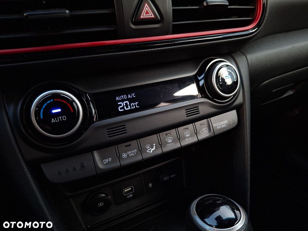 Hyundai Kona - 28