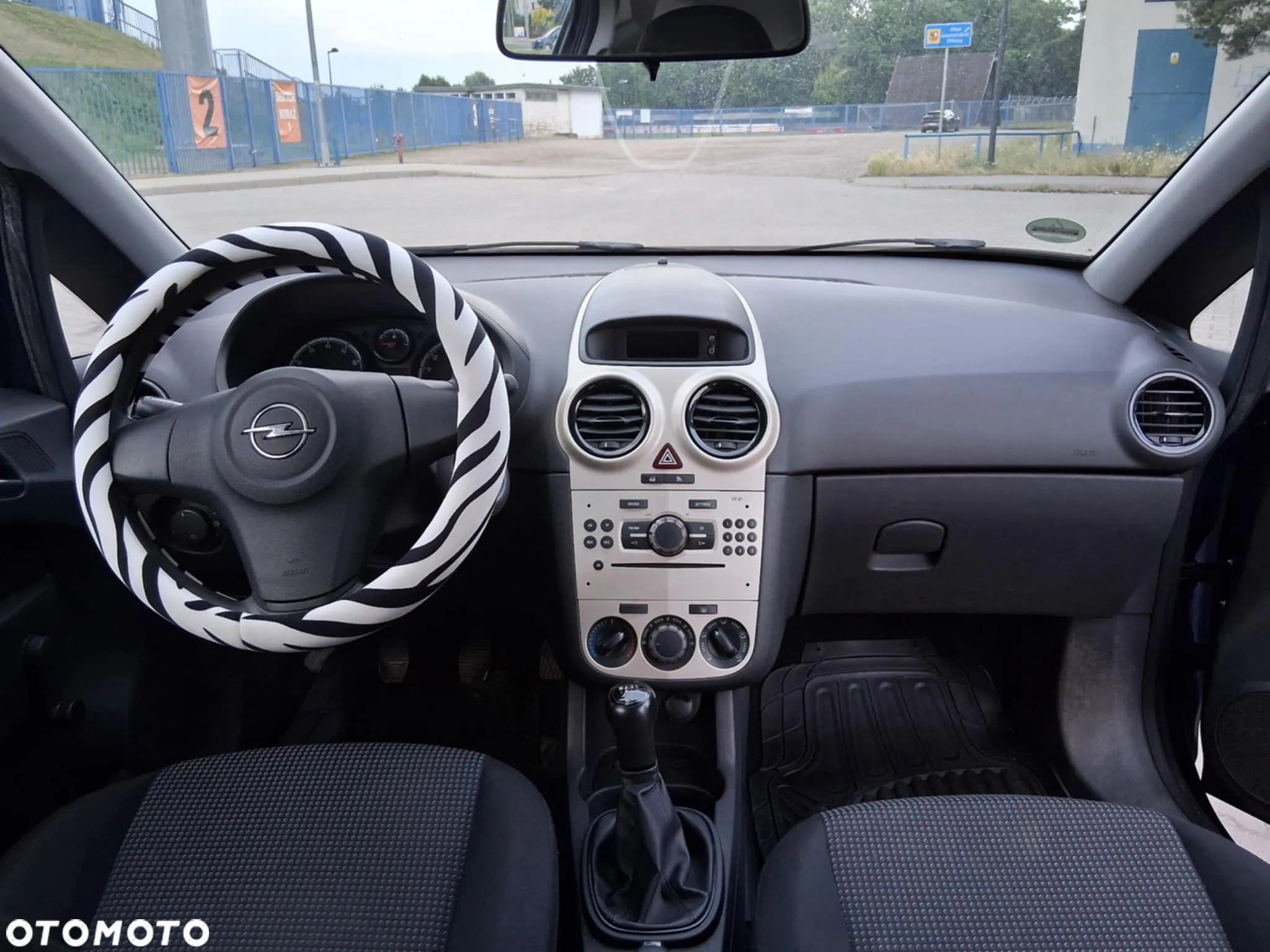 Opel Corsa - 9