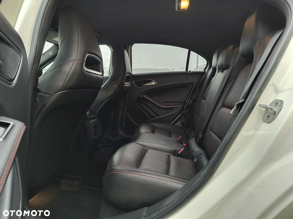 Mercedes-Benz Klasa A 200 d 7G-DCT - 10