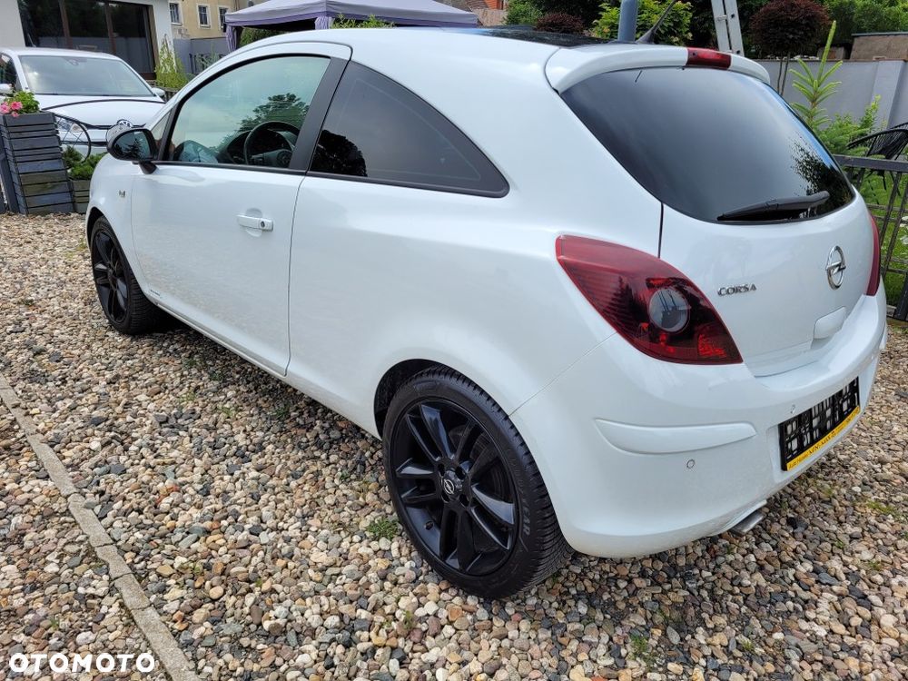 Opel Corsa 1.4 16V EcoFLEX Start-Stop Color Edition - 3