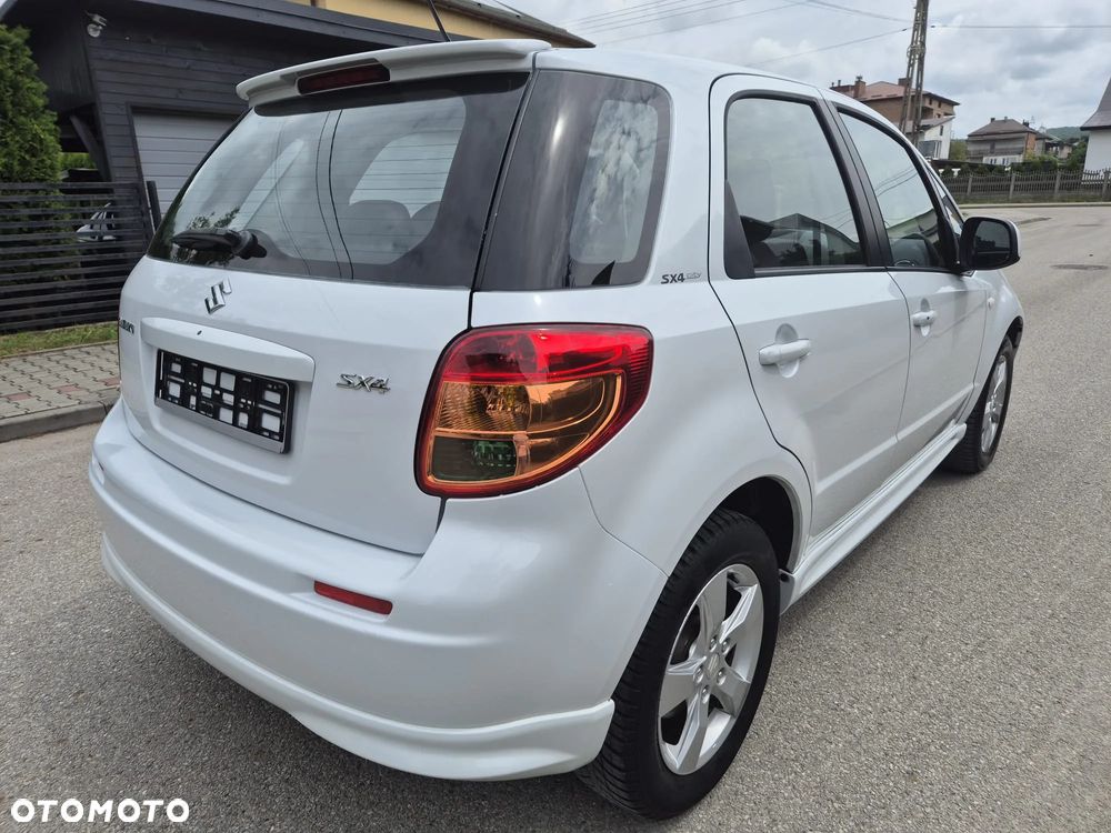 Suzuki SX4 1.6 Premium 2012 - 3