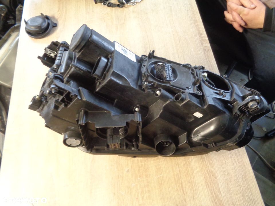 VW GOLF SPORTSVAN FULL LED LAMPA PRZÓD LEWA EUROPA - 5