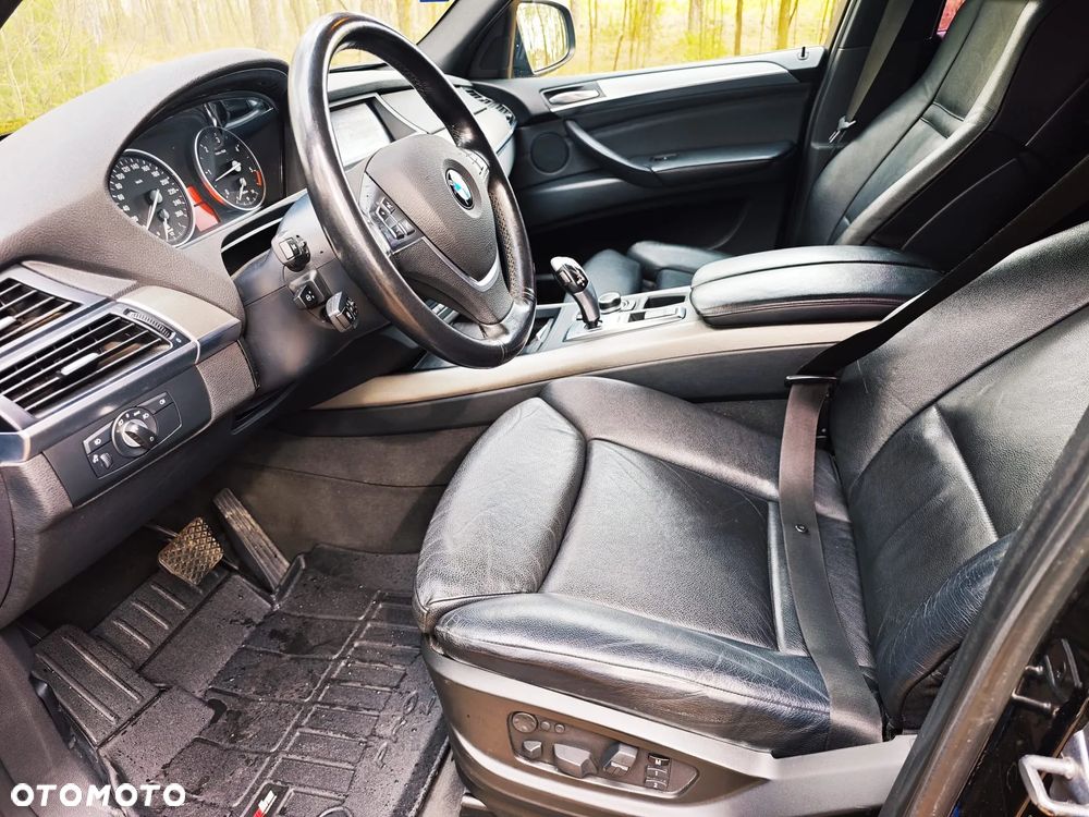 BMW X5 xDrive40d - 28