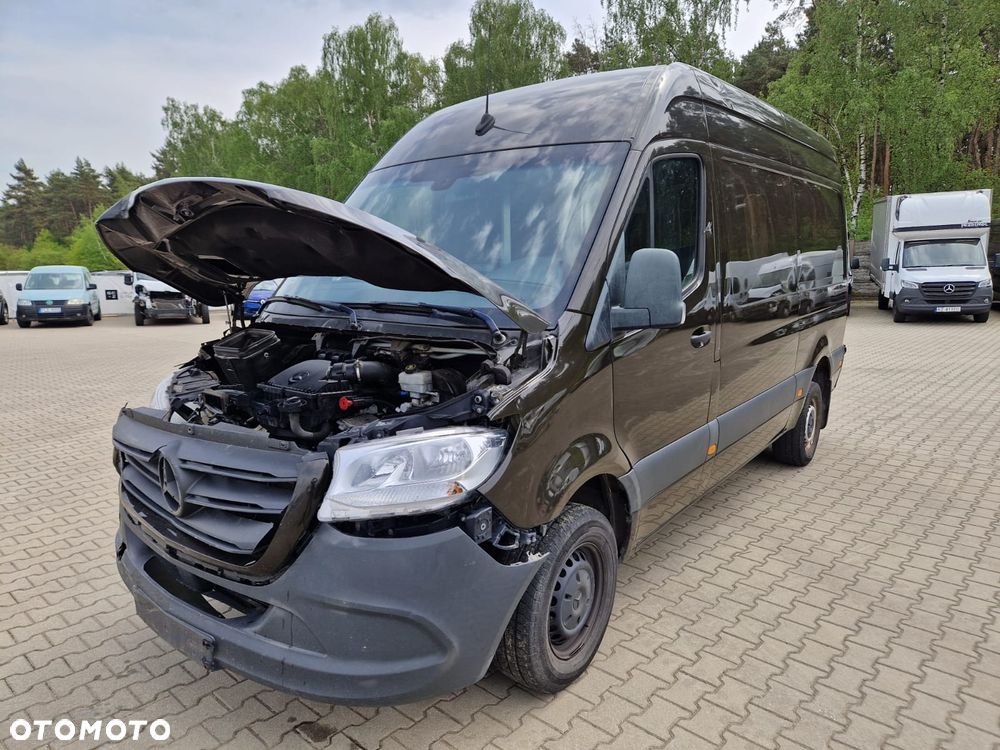 Mercedes-Benz Sprinter - 5
