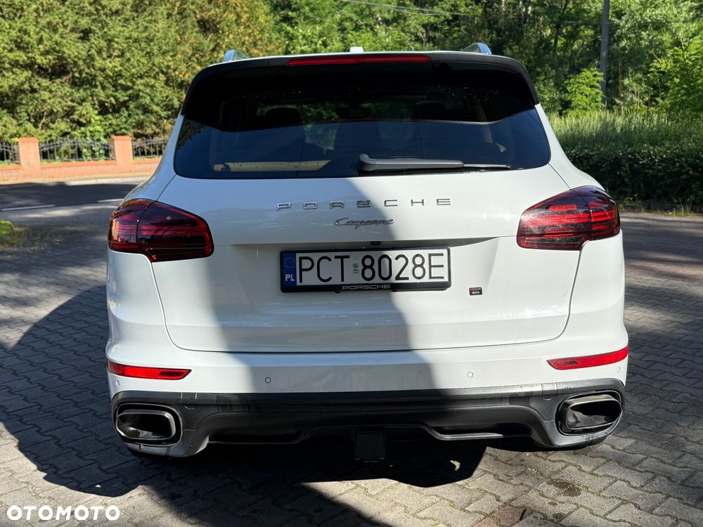 Porsche Cayenne Platinum Edition - 6