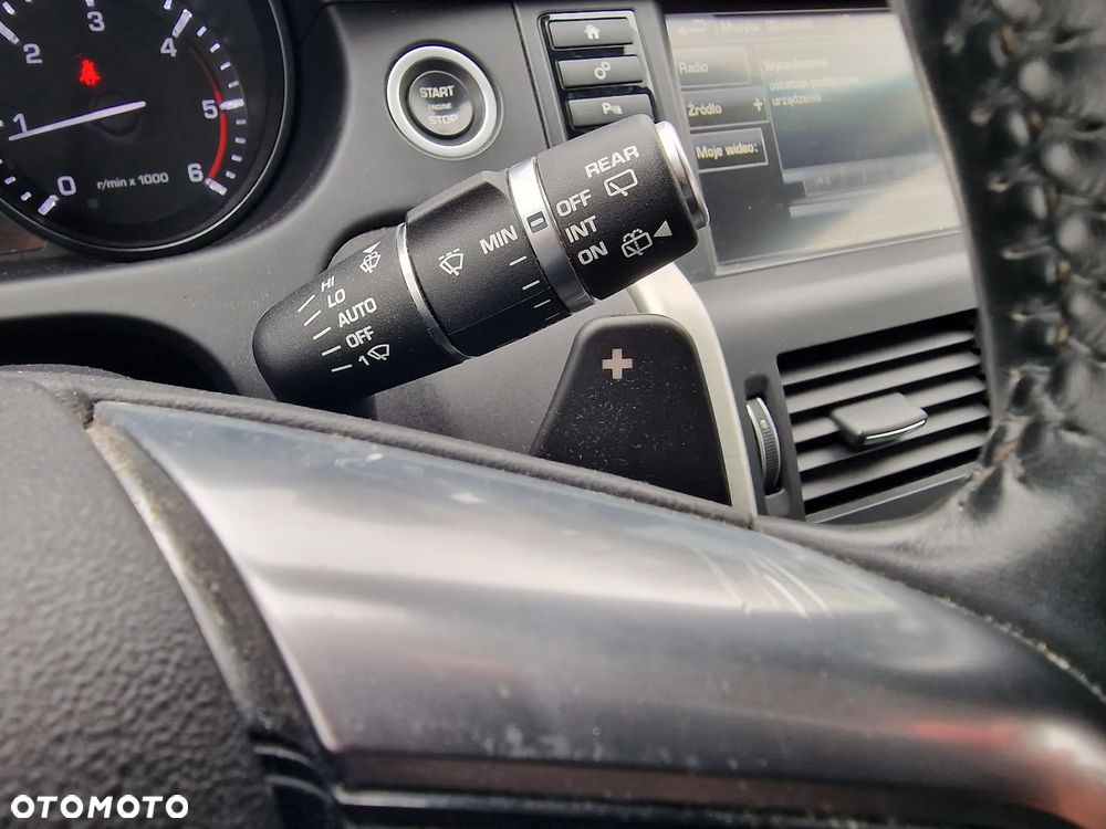 Land Rover Discovery Sport 2.0 TD4 HSE - 27