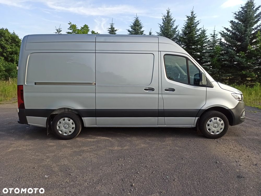 Mercedes-Benz SPRINTER 316CDI 2020R L2H2 AUTOMAT KAMERA 360° KLIMATRONIC TEMPOMAT LEDY KEYLESS GO HAK WEBASTO ŁADNY ZADBANY - 13