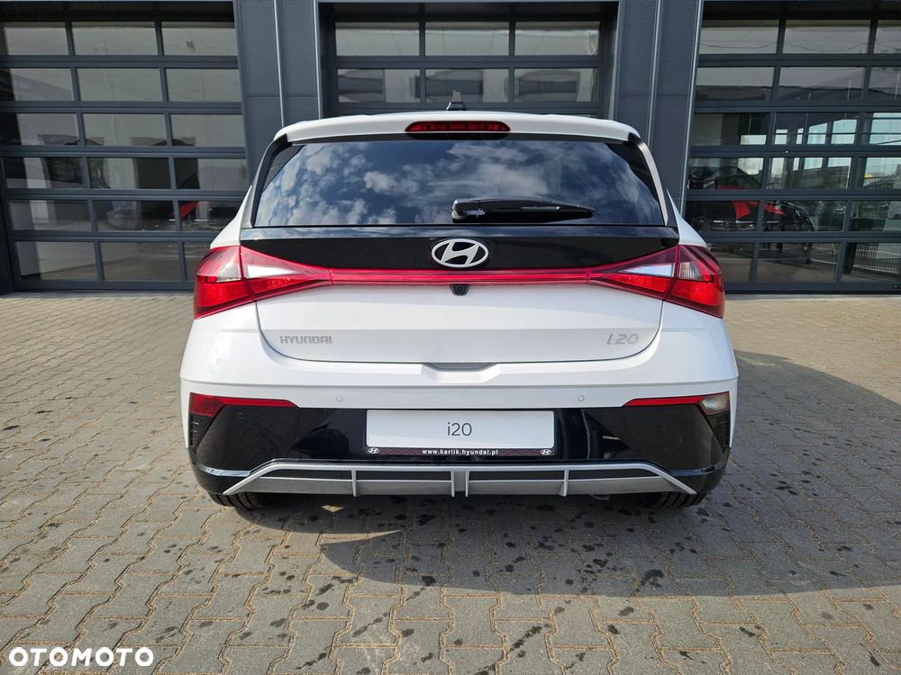 Hyundai i20 1.0 T-GDi Modern Black DCT - 9