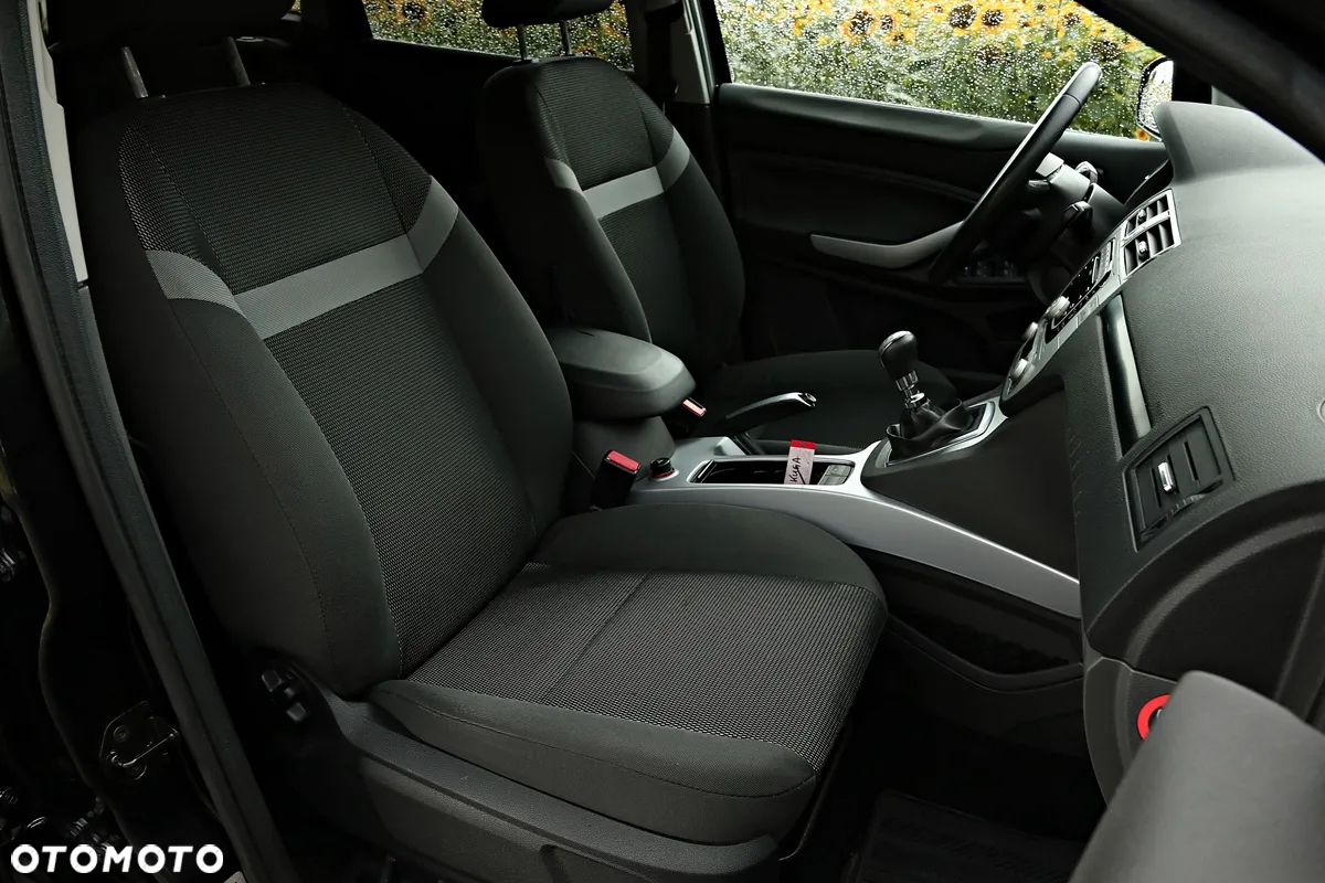 Ford Kuga 2.0 TDCi 4x4 Trend - 32