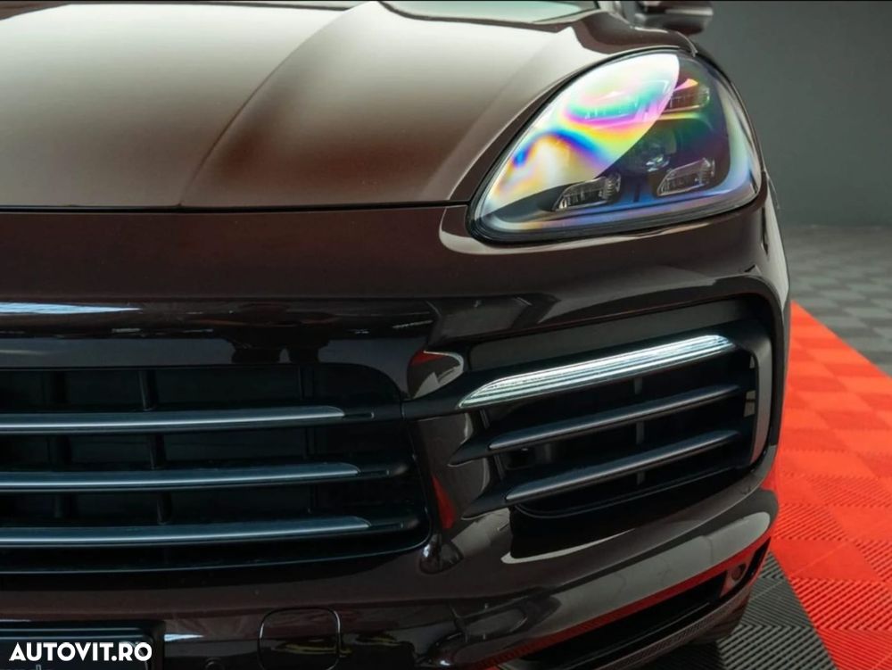 Porsche Cayenne S - 10