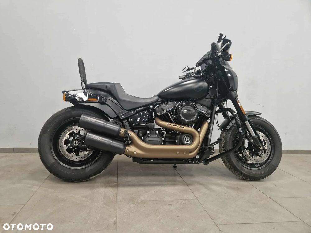 Harley-Davidson Softail Fat Bob - 2