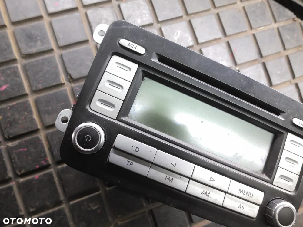 RADIO VW PASSAT B6 1K0035186T 05-10 TUNER GOLF TOURAN - 2