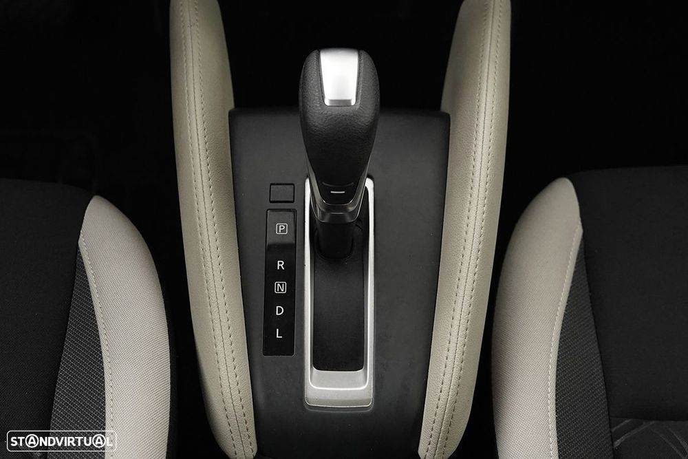 Nissan Micra 1.0 IG-T N-Design Black CVT - 13