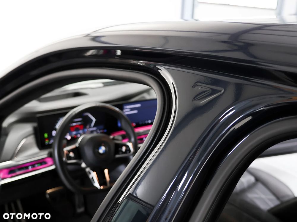 BMW Seria 7 - 17