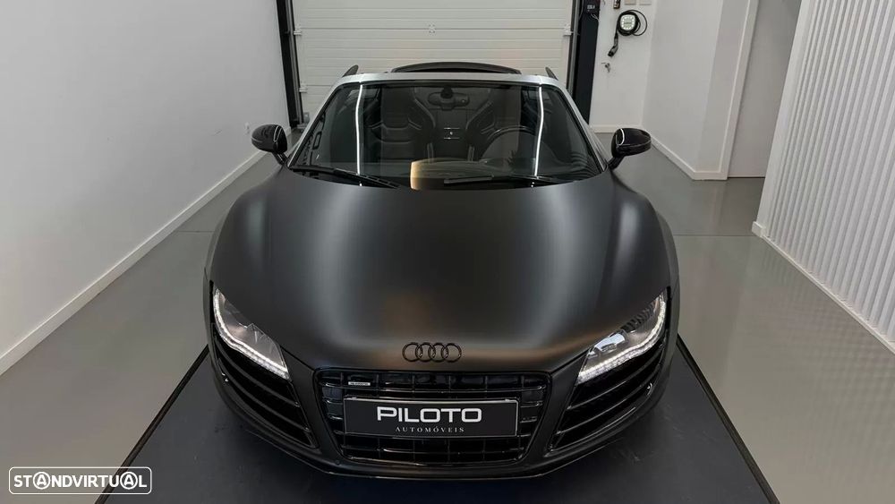 Audi R8 Spyder 5.2 FSi V10 quattro R tronic - 2