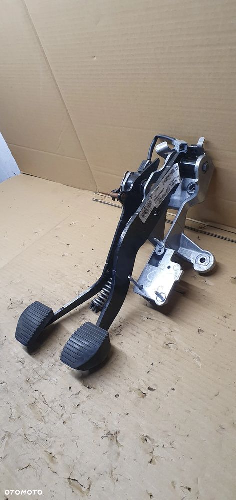 Pedały pedał hamulca sprzęgła Citroen C5 III 9663998580 - 2
