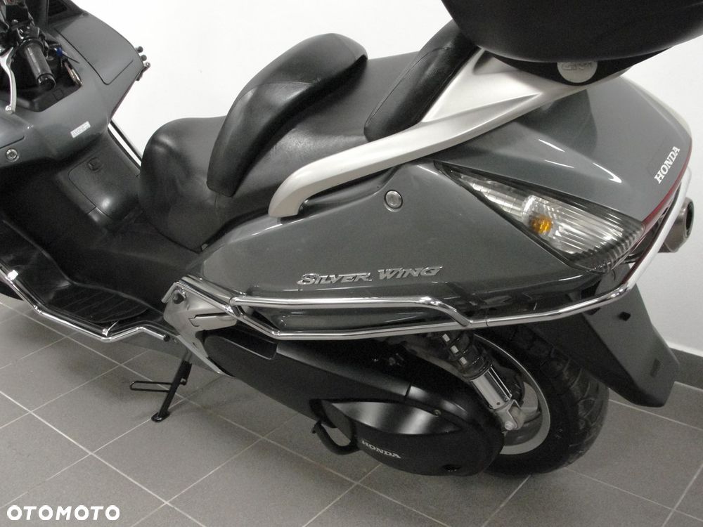 Honda Silver Wing - 13