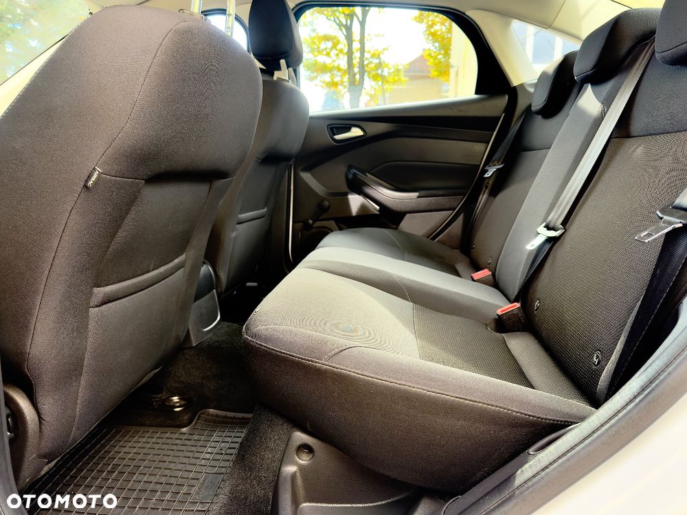 Ford Focus - 15