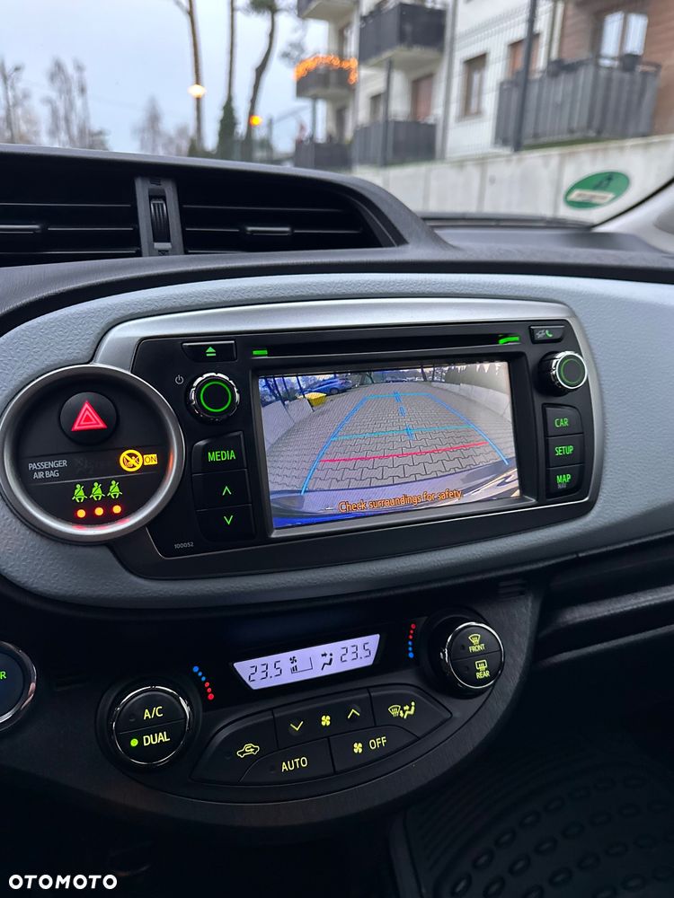 Toyota Yaris - 13