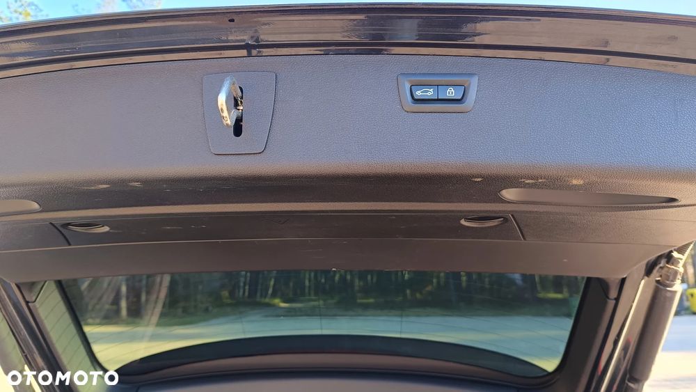 BMW Seria 3 320d M Sport - 22