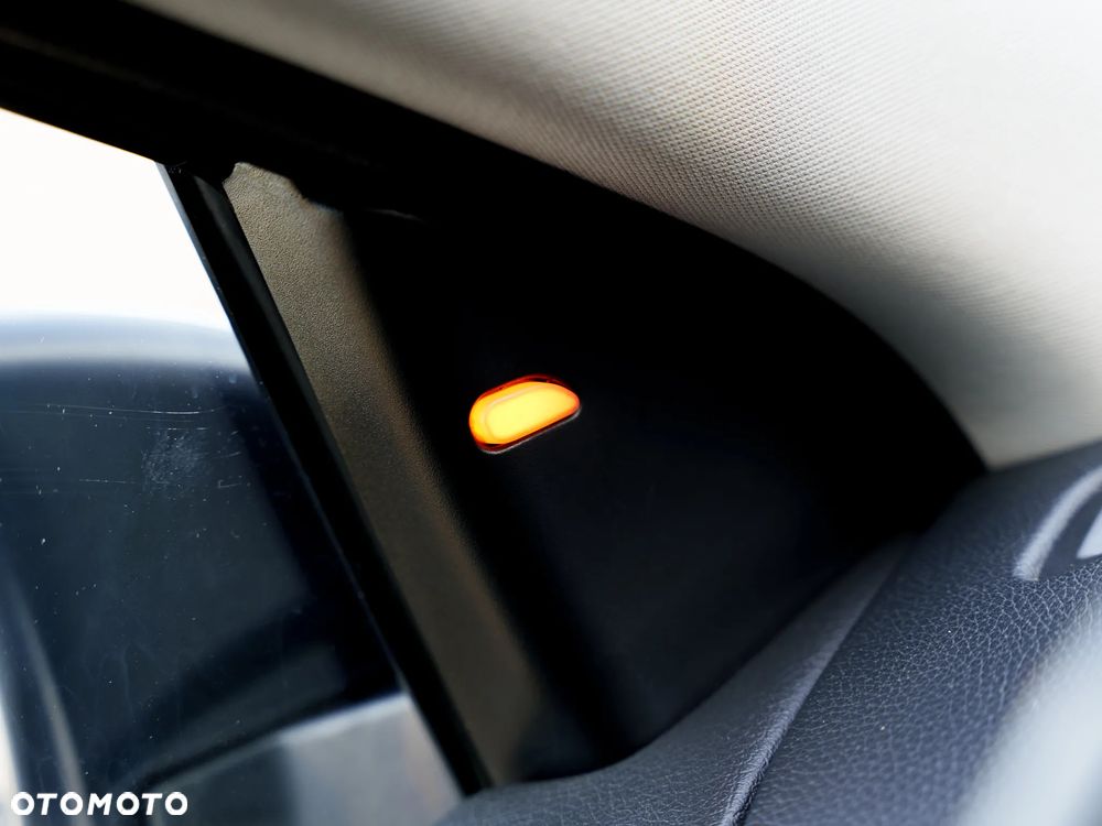 Nissan Qashqai 1.2 DIG-T N-Connecta EU6 - 13