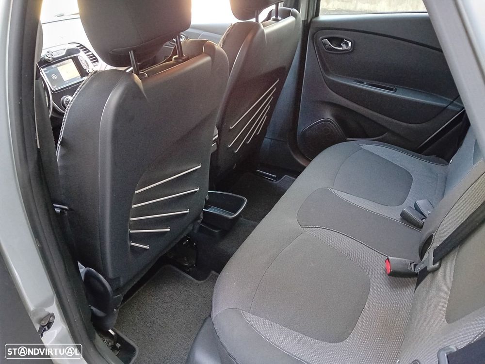 Renault Captur 1.5 dCi Exclusive - 14