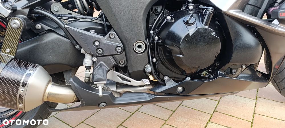 Kawasaki Ninja 1000 SX - 25