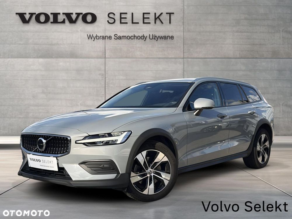 Volvo V60 Cross Country - 2