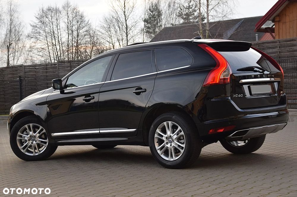 Volvo XC 60 D5 AWD Summum - 8