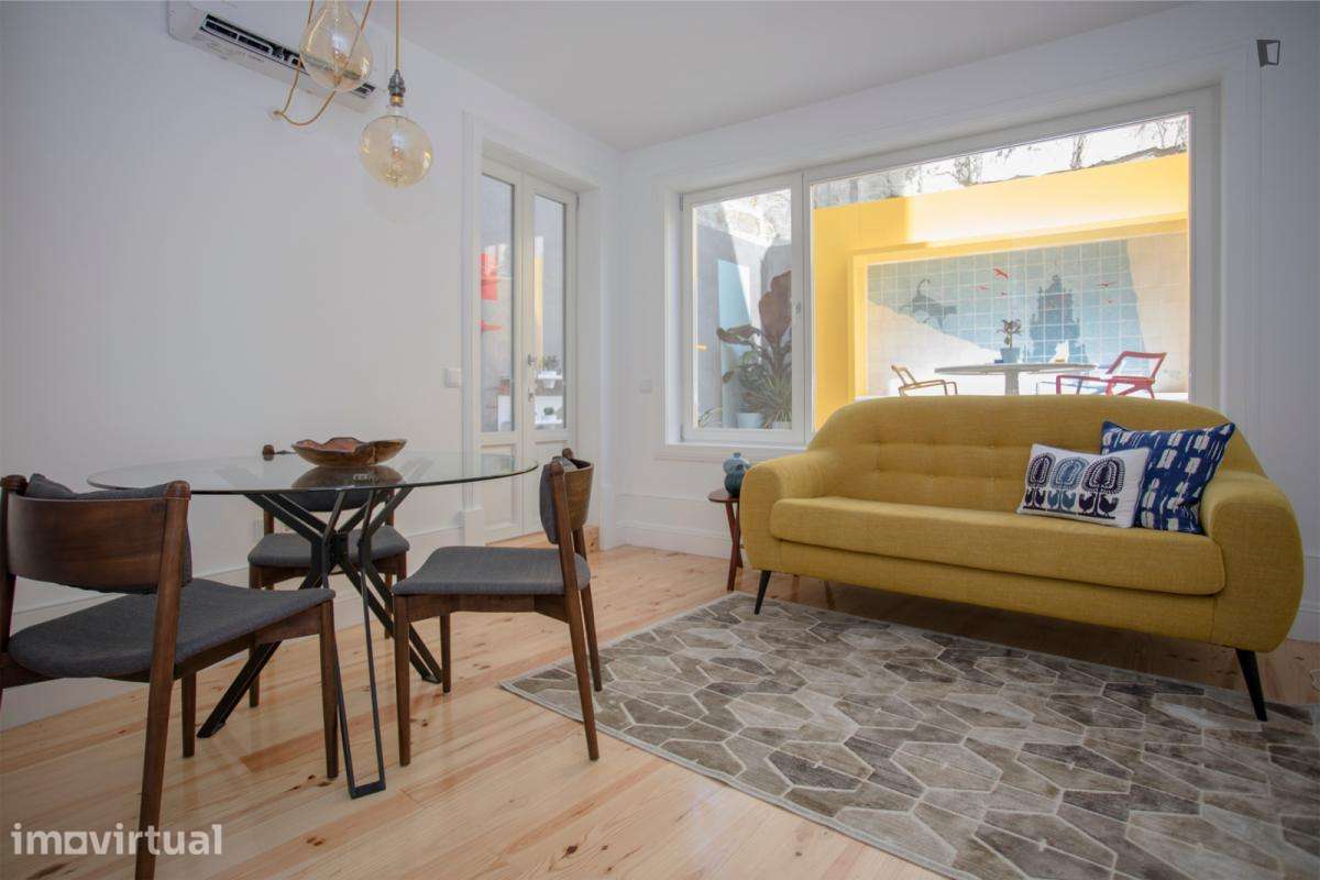 Apartamento com 2 quartos - localizado em Vitória Porto - Grande imagem: 2/32