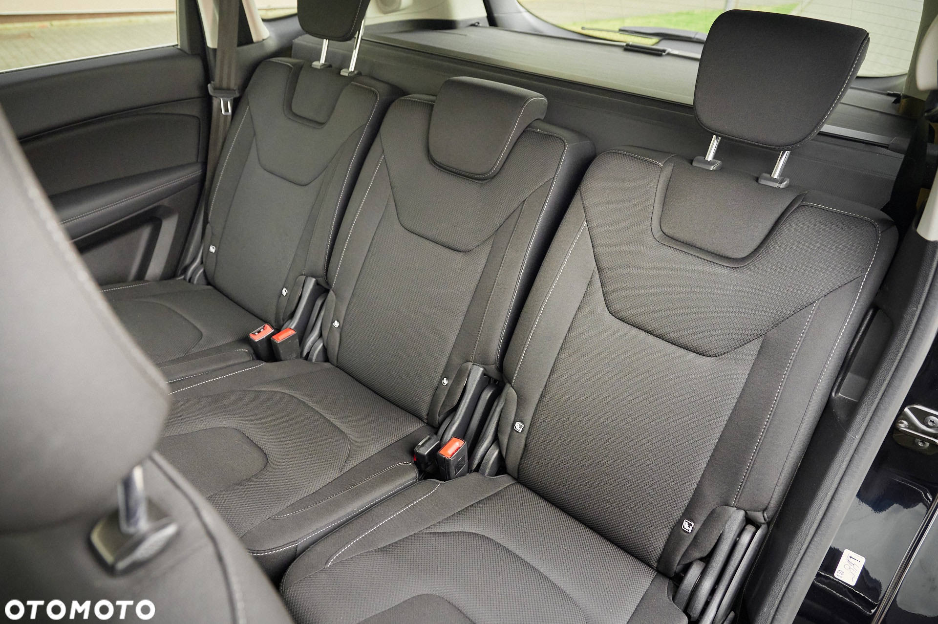 Ford S-Max - 23