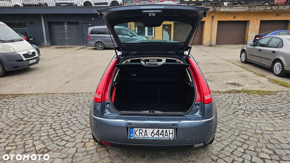 Citroën C4 2.0 HDi Exclusive - 14