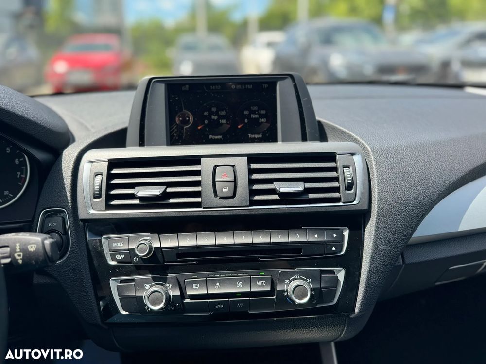 BMW Seria 1 118i Aut. Sport Line - 13