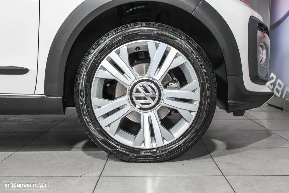 VW Cross Up! 1.0 - 12