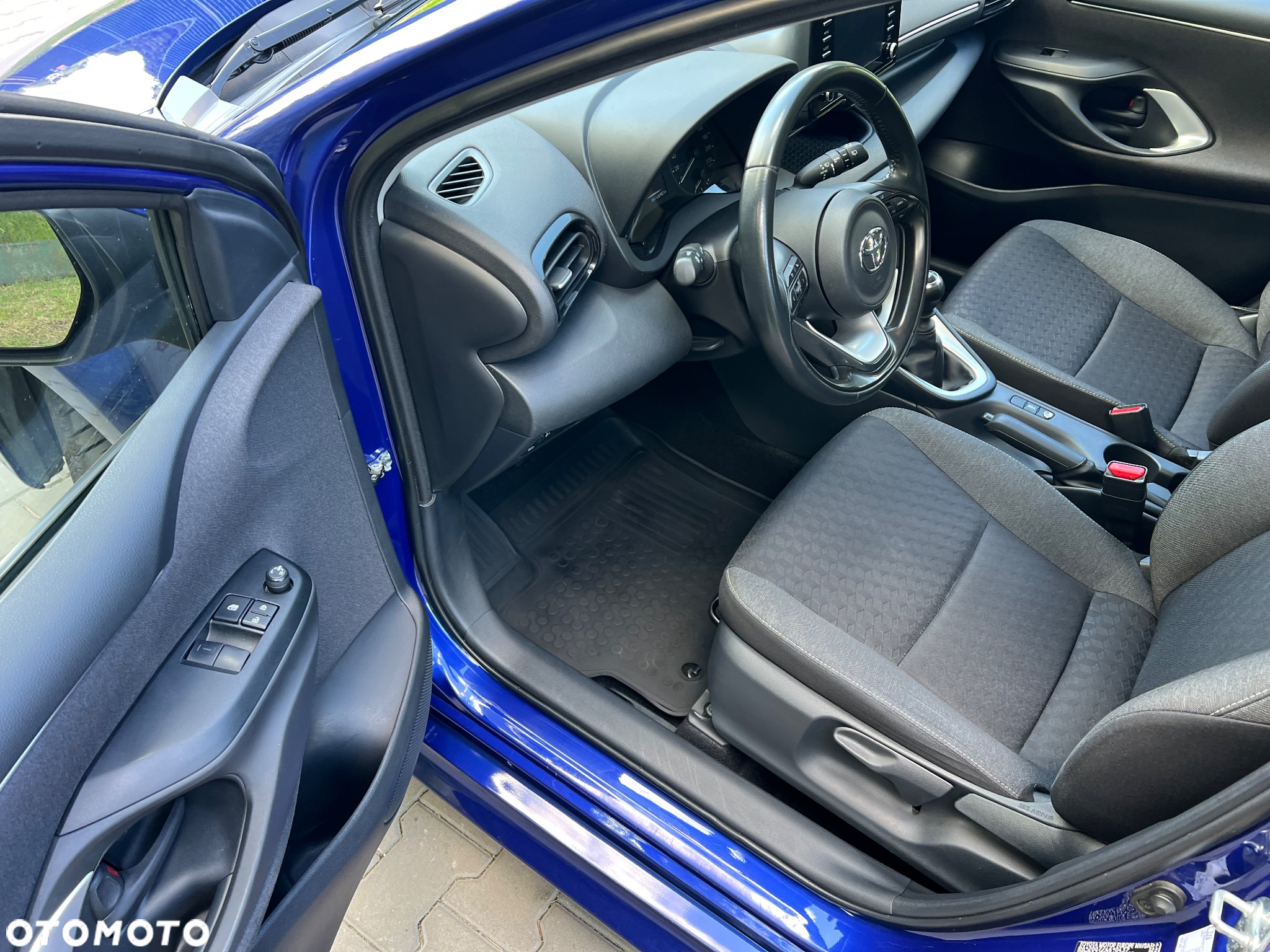 Toyota Yaris 1.5 Comfort - 11
