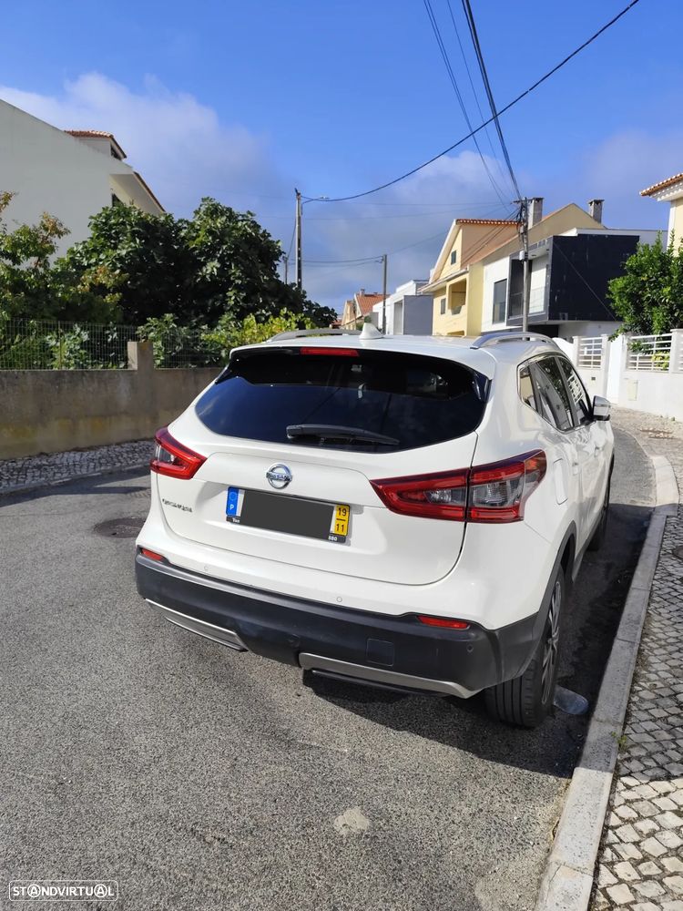 Nissan Qashqai 1.3 DIG-T N-Connecta - 2