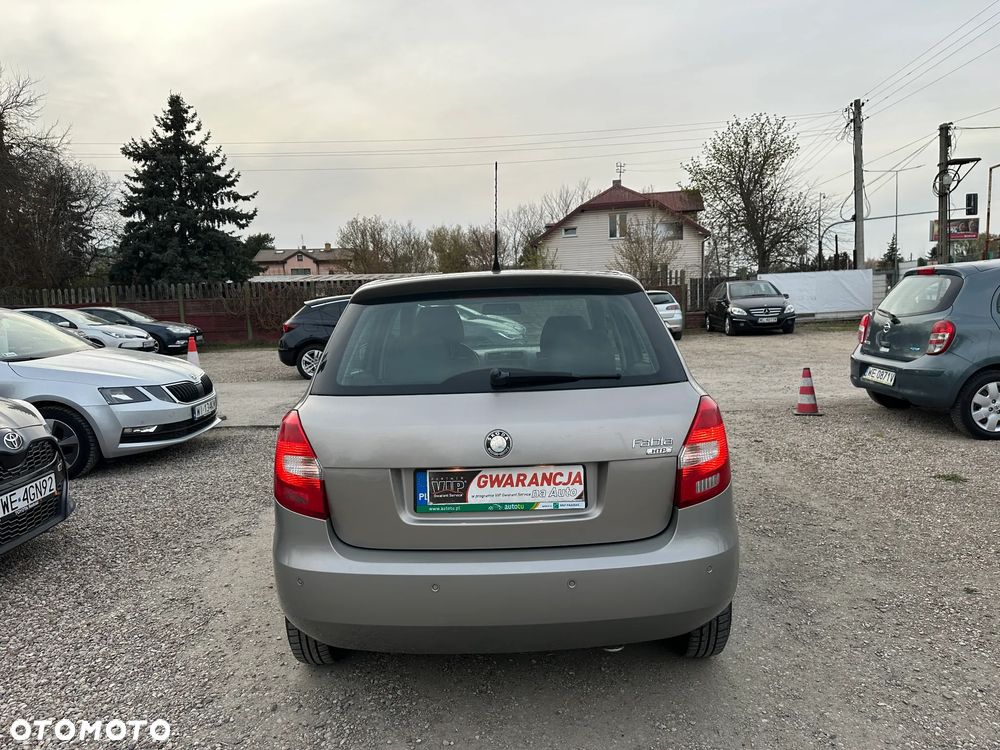 Skoda Fabia - 8
