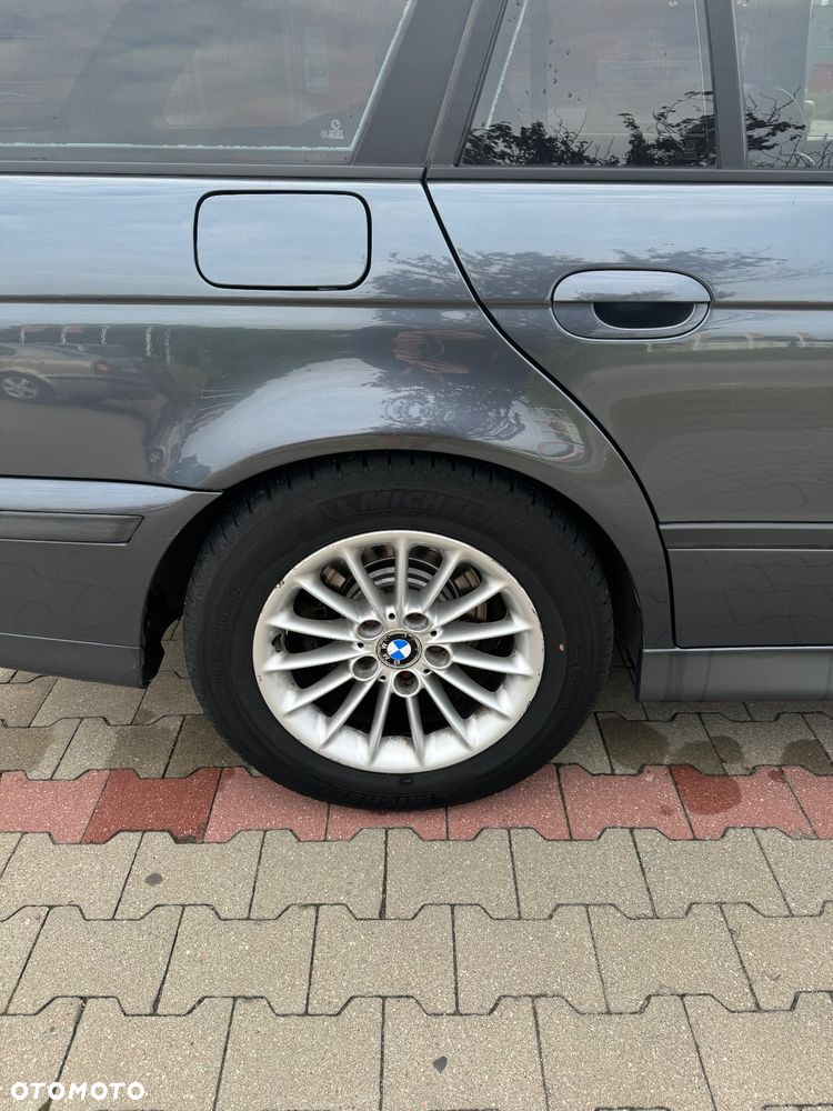 BMW Seria 5 - 30