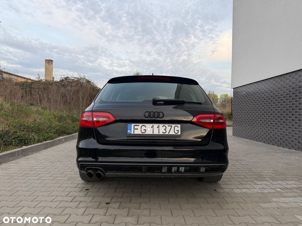 Audi A4 Avant 2.0 TDI DPF clean diesel multitronic Attraction - 5