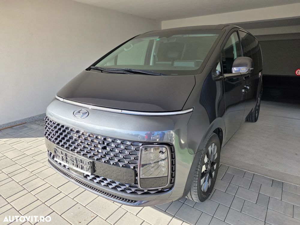 Hyundai Staria 2.2 CRDi Allrad Signature