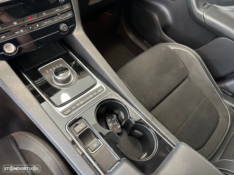Jaguar F-Pace 20d AWD Aut. R-Sport - 24