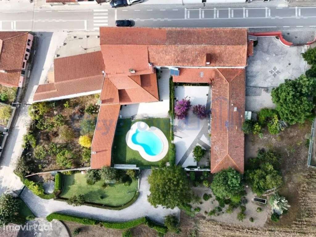 Palacete Histórico com Terreno - Uma Joia no Coração de Portugal, L... - Grande imagem: 2/22