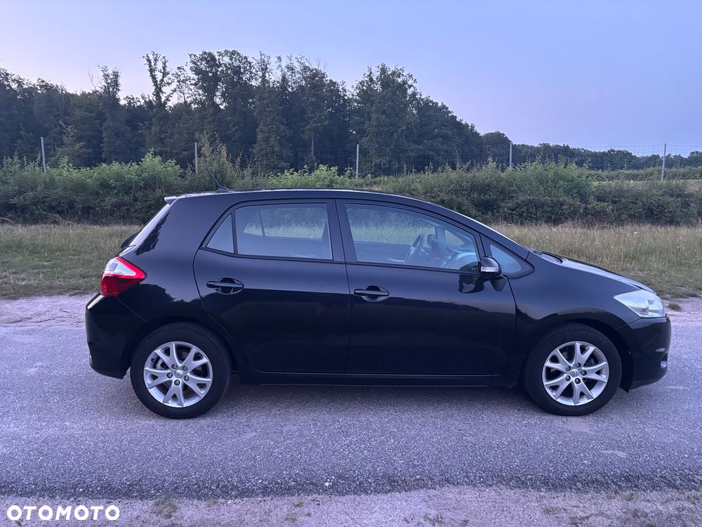 Toyota Auris 1.6 Valvematic Edition - 8