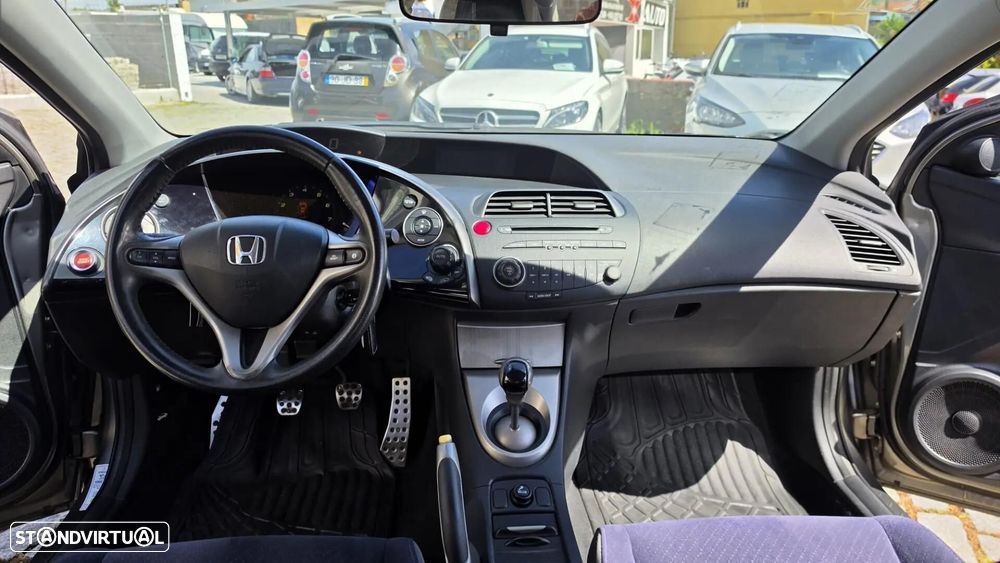 Honda Civic 1.4 Comfort - 6